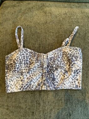 Leopard Print Button-Front Crop Top in Gray and White